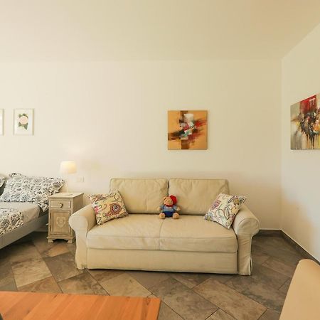לנו Bellavista Apartments מראה חיצוני תמונה