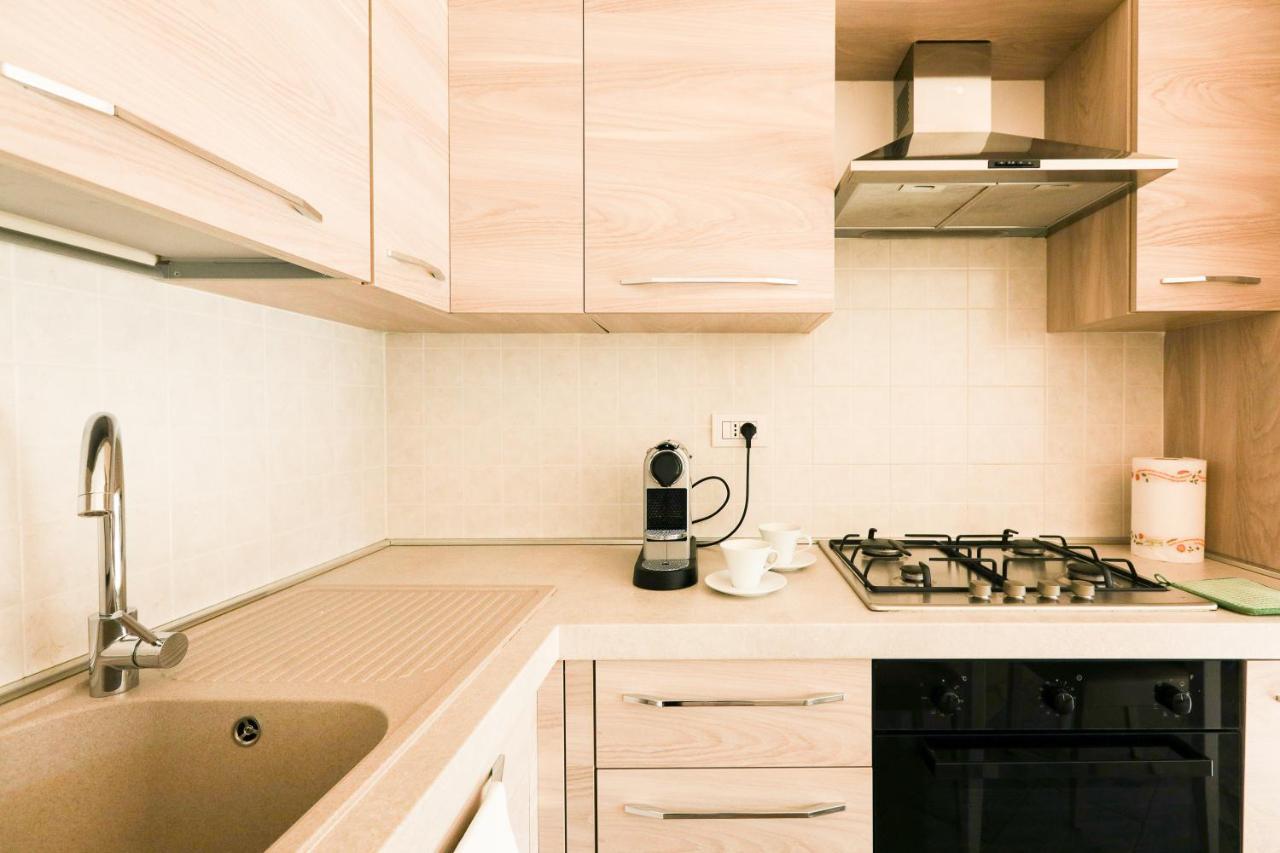לנו Bellavista Apartments מראה חיצוני תמונה