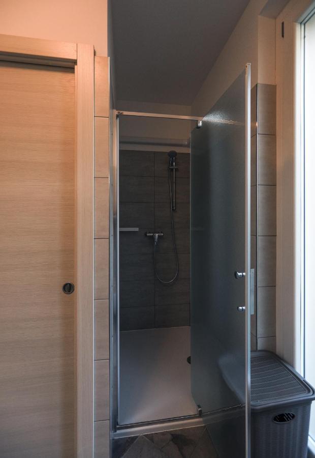 לנו Bellavista Apartments מראה חיצוני תמונה