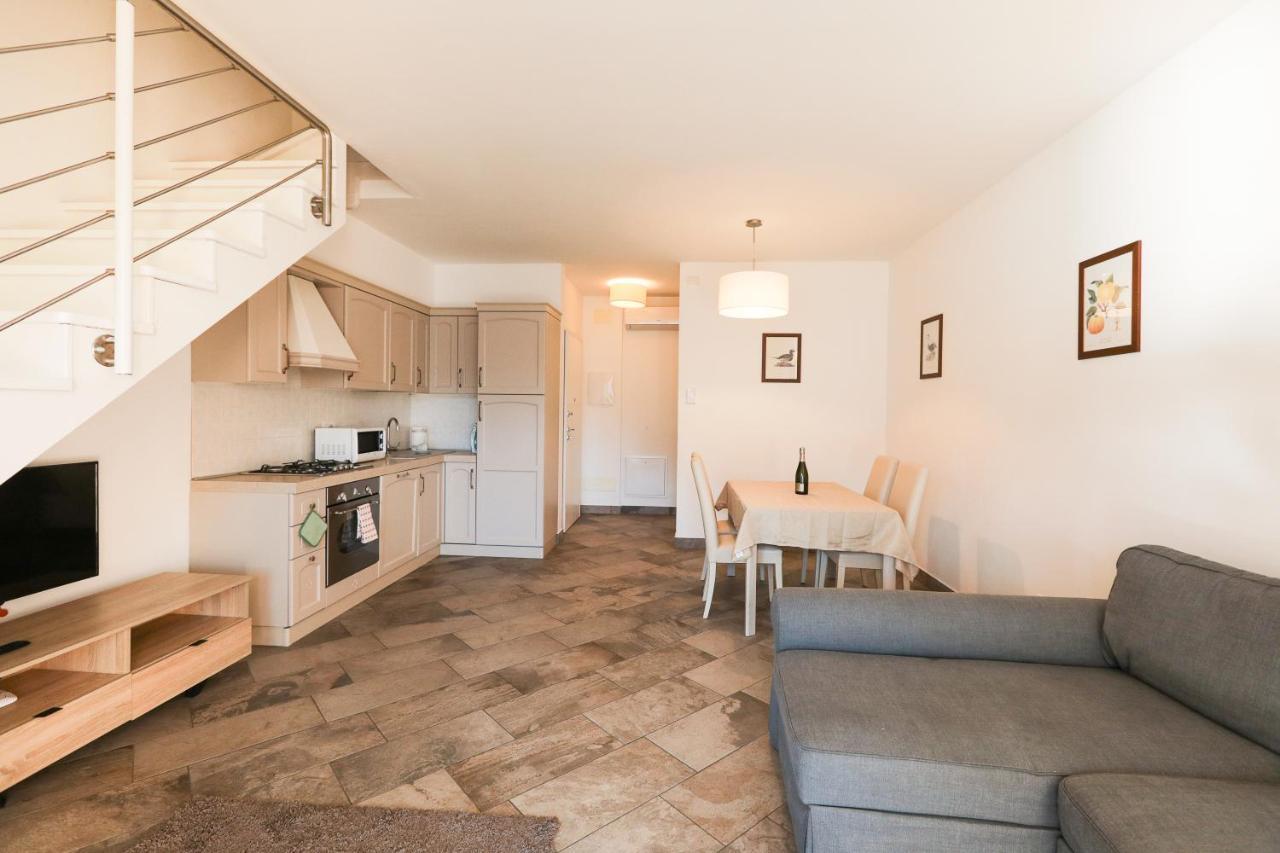 לנו Bellavista Apartments מראה חיצוני תמונה